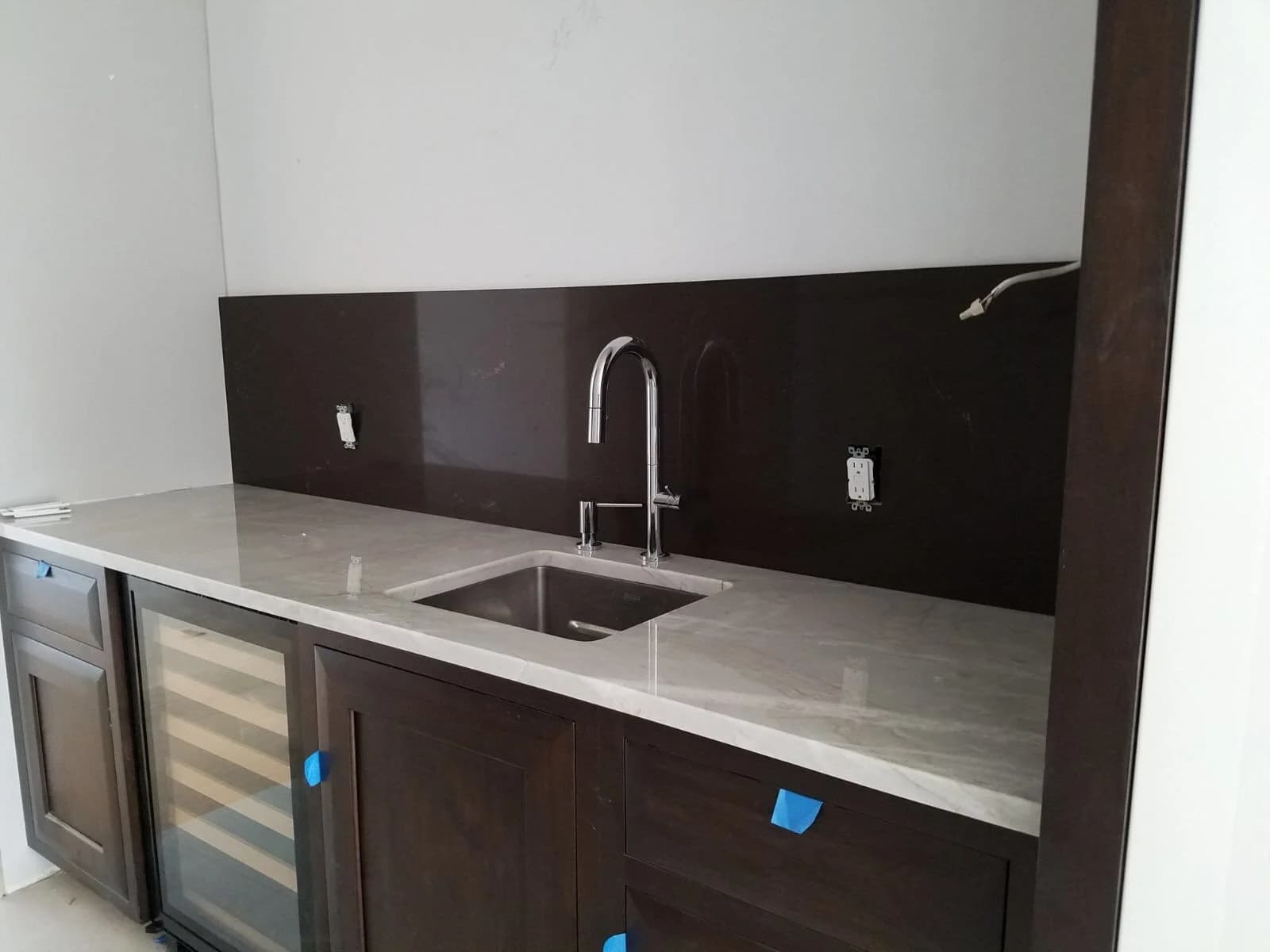 Pros and Cons of Quartzite Countertops 1 Pros and Cons of Quartzite Countertops
